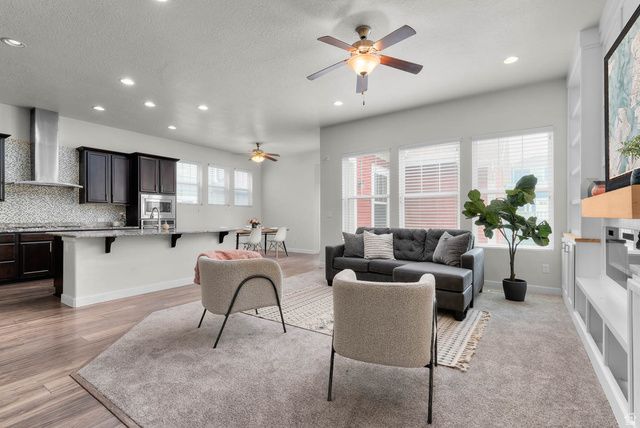 4403 W SOUTH JORDAN PKWY, South Jordan, UT 84009