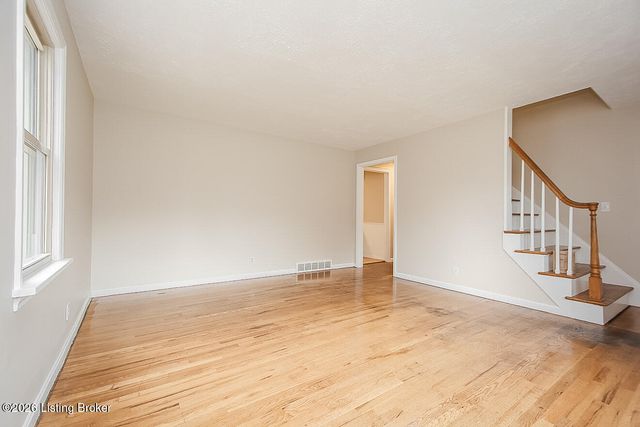 6106 Morning Glory Ln, Louisville, KY 40258