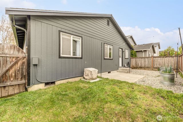 15010 45th Drive NE, Marysville, WA 98271