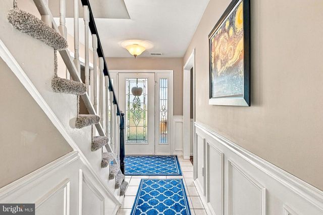 11 TELFORD LN, Mount Laurel, NJ 08054