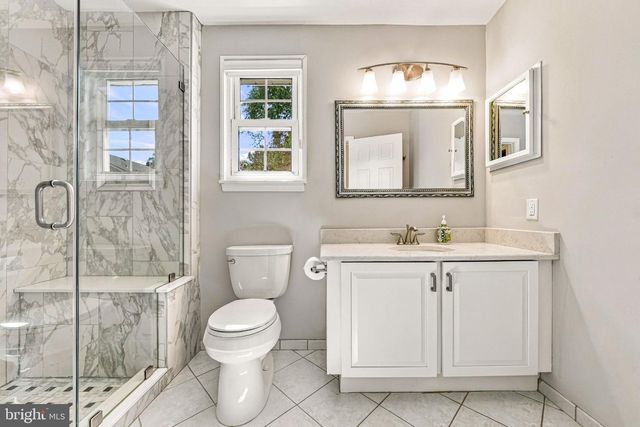 11 TELFORD LN, Mount Laurel, NJ 08054