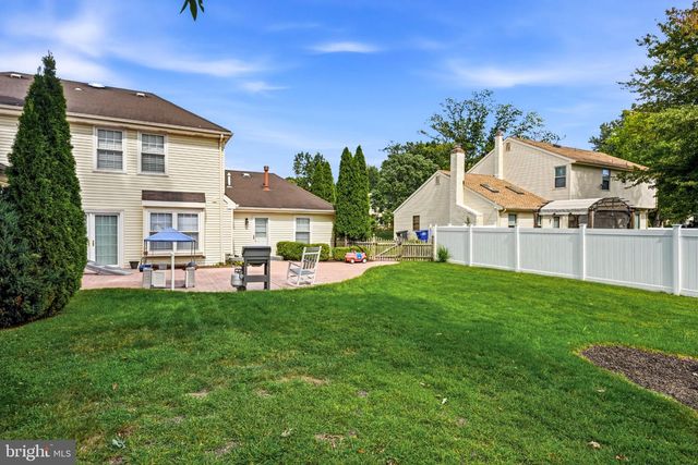 11 TELFORD LN, Mount Laurel, NJ 08054