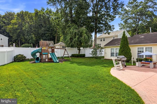 11 TELFORD LN, Mount Laurel, NJ 08054