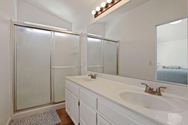 3383 Summerdale Ave, Turlock, CA 95382