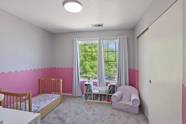 3383 Summerdale Ave, Turlock, CA 95382