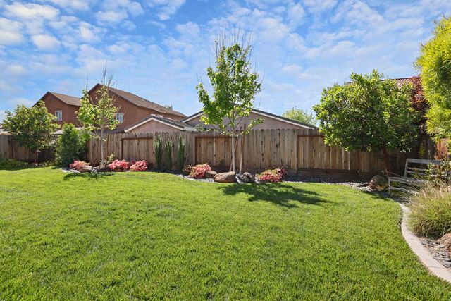 3383 Summerdale Ave, Turlock, CA 95382