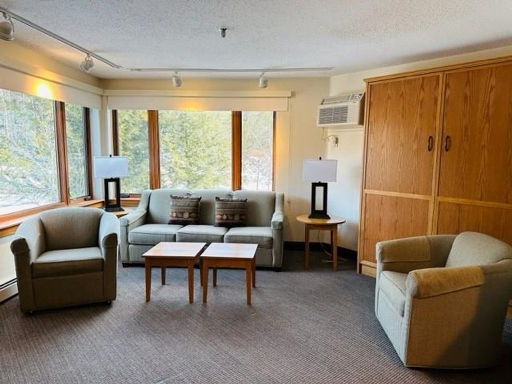 Image 2 of property listing at 90 Loon Mountain Road # 1203B, Lincoln, NH 03251