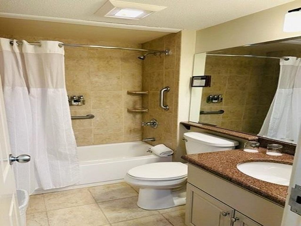 Image 10 of property listing at 90 Loon Mountain Road # 1203B, Lincoln, NH 03251