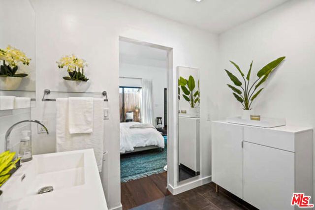 1128 15TH Street 6, Santa Monica, CA 90403