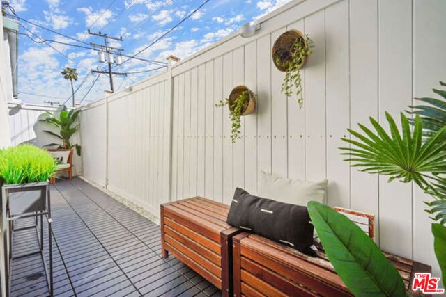 1128 15TH Street 6, Santa Monica, CA 90403