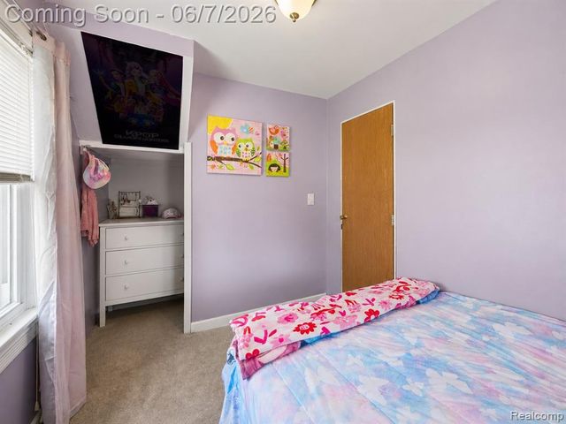 1304 Stewart Avenue, Lincoln Park, MI 48146