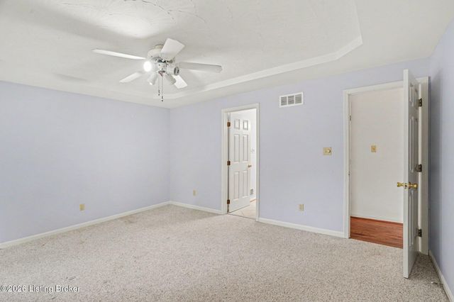 2716 Antone Pkwy, Louisville, KY 40220
