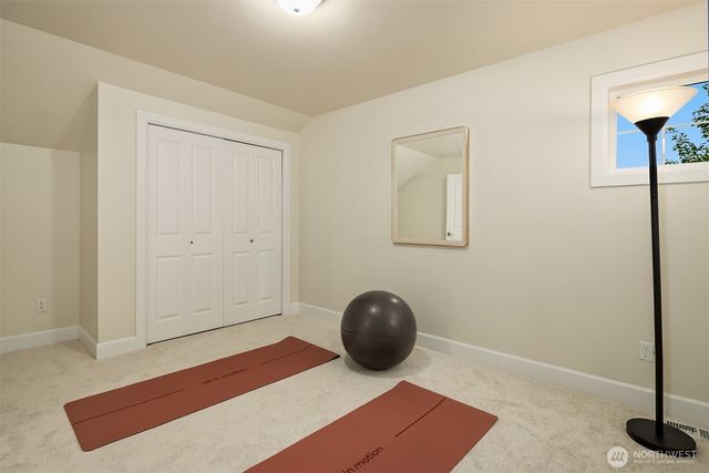 21030 SE 5th Street, Sammamish, WA 98074