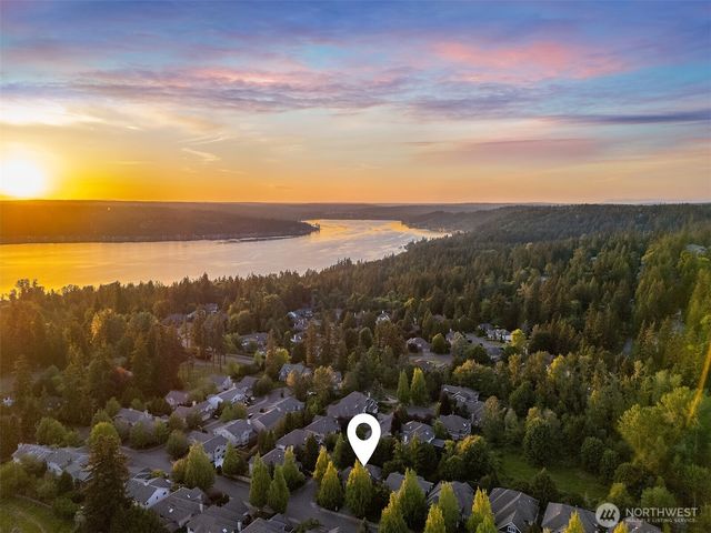 21030 SE 5th Street, Sammamish, WA 98074