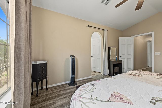 1225 E Douglas Avenue, Gilbert, AZ 85234
