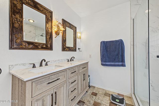 1225 E Douglas Avenue, Gilbert, AZ 85234