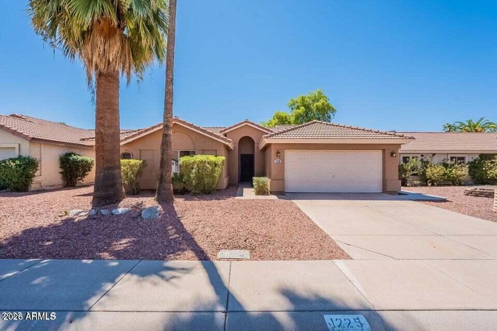 1225 E Douglas Avenue, Gilbert, AZ 85234