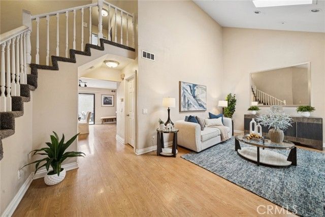 10 Prescott, Irvine, CA 92620