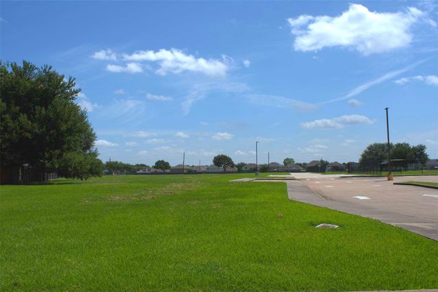 2135 Squire Dobbins Dr Drive, Sugar Land, TX 77478