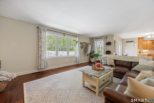 96 Farmingberry Drive, Southington, CT 06489