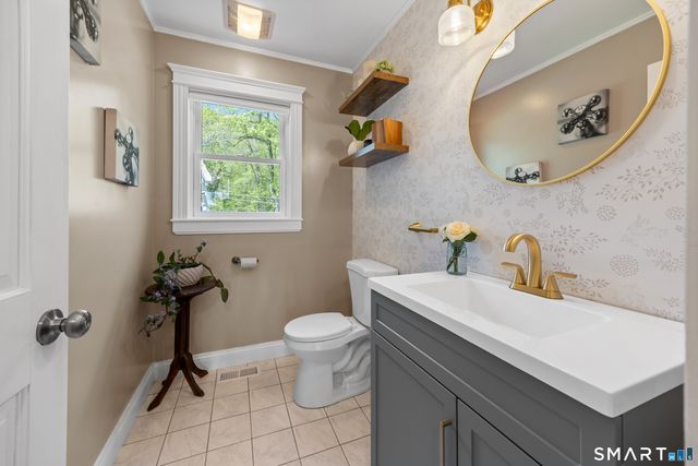 96 Farmingberry Drive, Southington, CT 06489