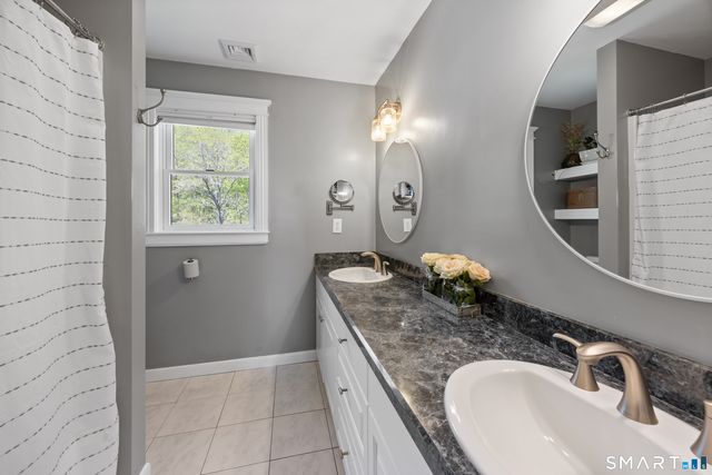 96 Farmingberry Drive, Southington, CT 06489