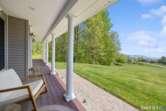 96 Farmingberry Drive, Southington, CT 06489