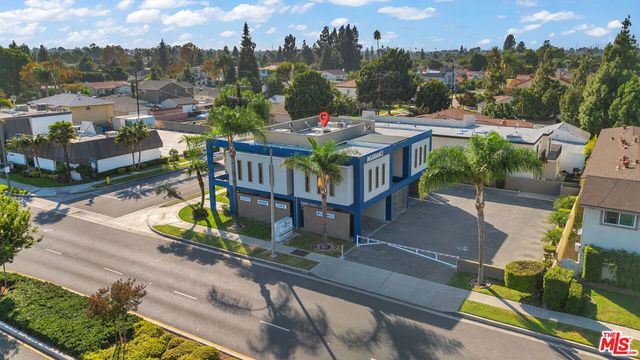 10535 Paramount Boulevard, Downey, CA 90241