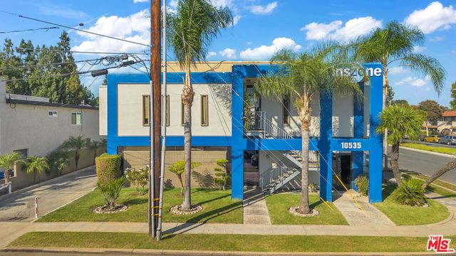 10535 Paramount Boulevard, Downey, CA 90241