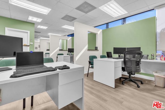 10535 Paramount Boulevard, Downey, CA 90241