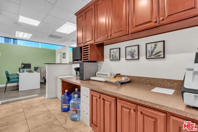 10535 Paramount Boulevard, Downey, CA 90241