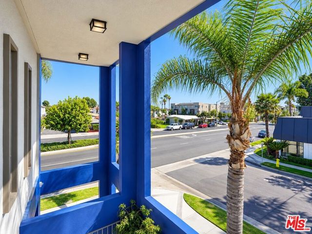 10535 Paramount Boulevard, Downey, CA 90241