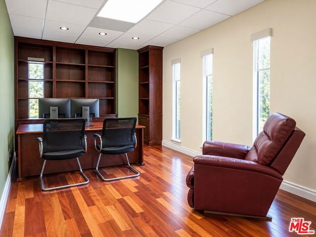 10535 Paramount Boulevard, Downey, CA 90241