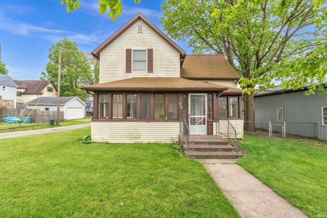 215 W Grove Street, Kendallville, IN 46755