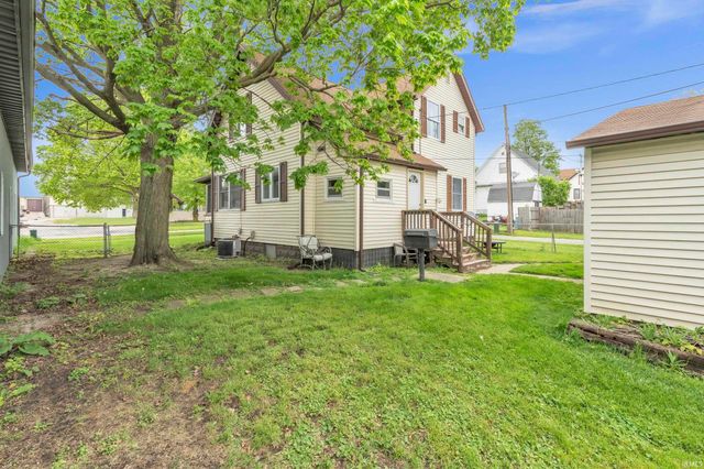 215 W Grove Street, Kendallville, IN 46755