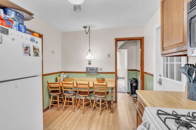 215 W Grove Street, Kendallville, IN 46755