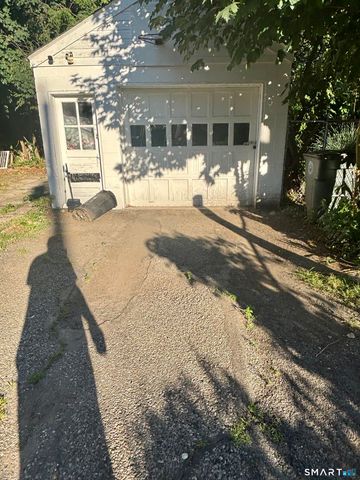 114 Colony Street, Bridgeport, CT 06610
