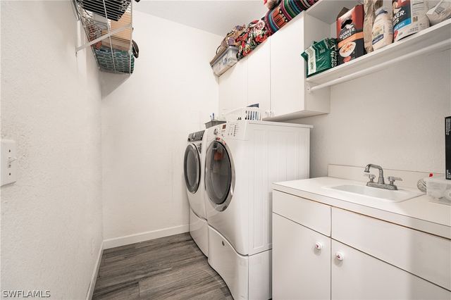 235 W Naomi DR 5901, Naples, FL 34104