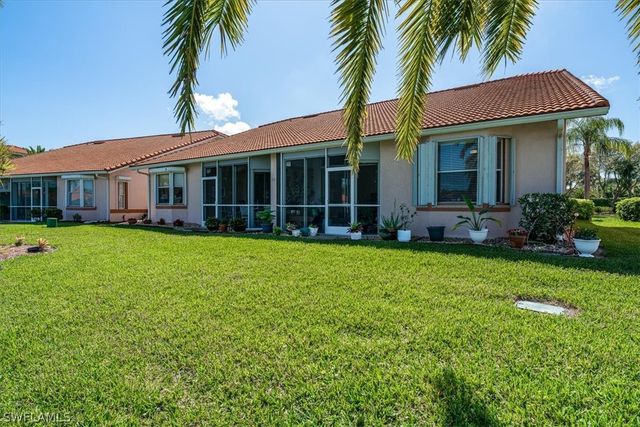 235 W Naomi DR 5901, Naples, FL 34104