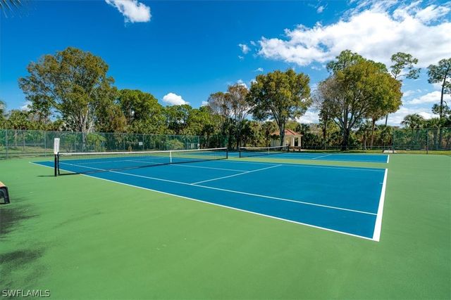 235 W Naomi DR 5901, Naples, FL 34104