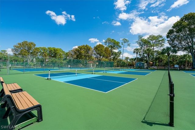 235 W Naomi DR 5901, Naples, FL 34104