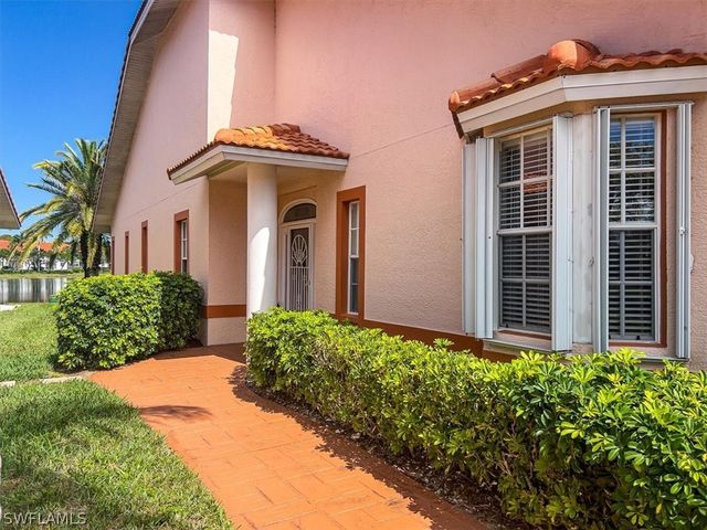 235 W Naomi DR 5901, Naples, FL 34104