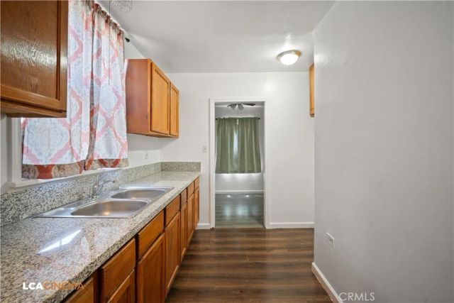 730 Oregon, Bakersfield, CA 93305