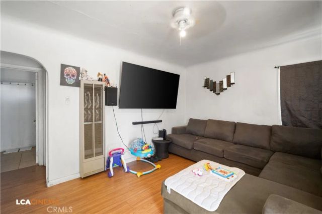 730 Oregon, Bakersfield, CA 93305