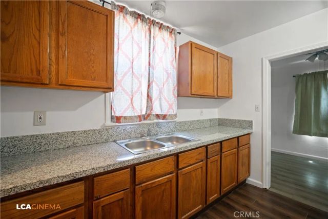 730 Oregon, Bakersfield, CA 93305