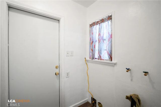 730 Oregon, Bakersfield, CA 93305