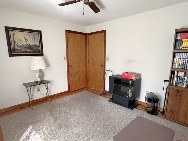 175 College Park Rd, Fall River, MA 02720