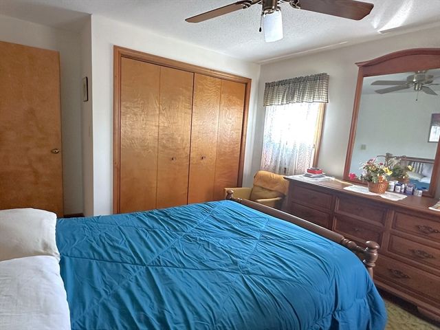 175 College Park Rd, Fall River, MA 02720