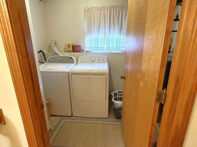 175 College Park Rd, Fall River, MA 02720