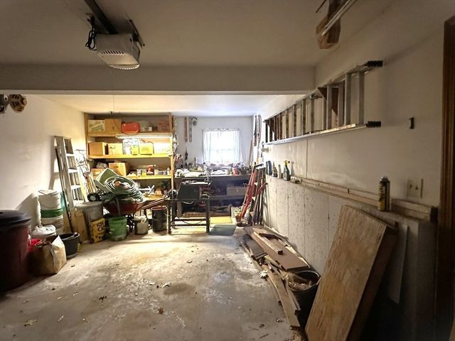 175 College Park Rd, Fall River, MA 02720